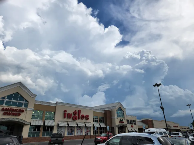 McMinn Shopping Center