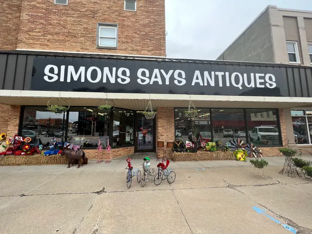 Simons Says Antiques