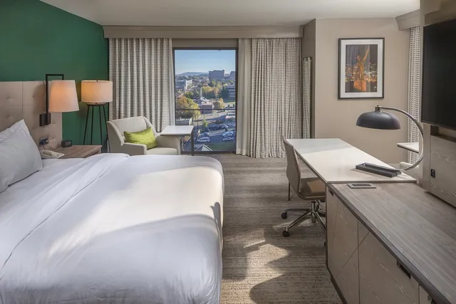 SpringHill Suites by Marriott Corona Riverside