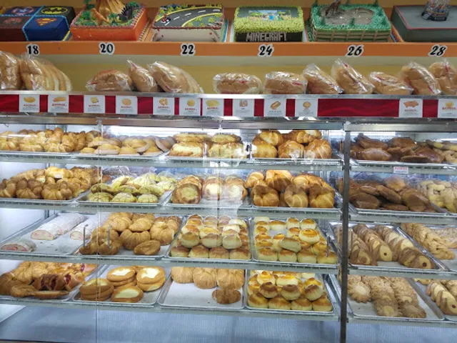 Arandas Bakery