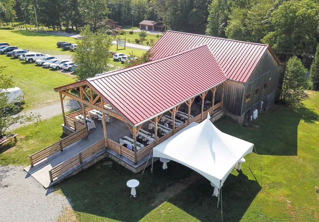 SanaView Farms Winery & Cafe