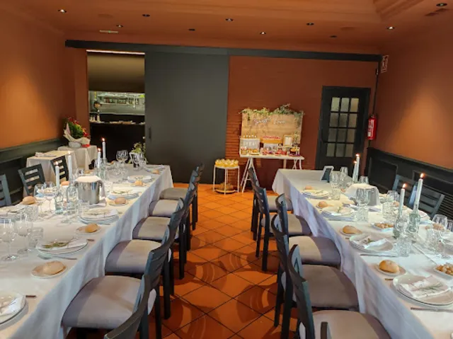 Bar Valencia 1948 - Restaurante en Almansa