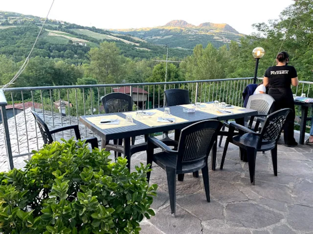 Trattoria Pizzeria La Chicca