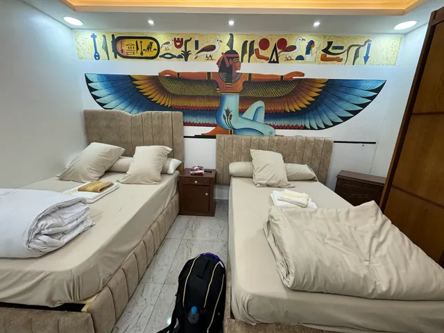 Pyramids gardens guest house