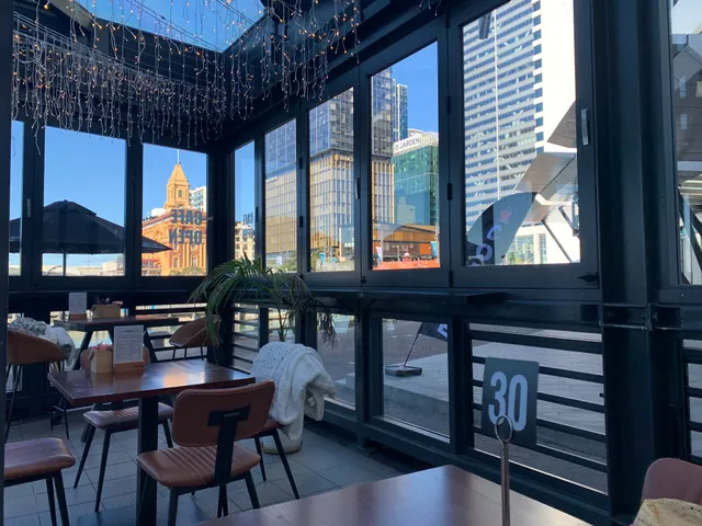 Wharfside Bar & Eatery