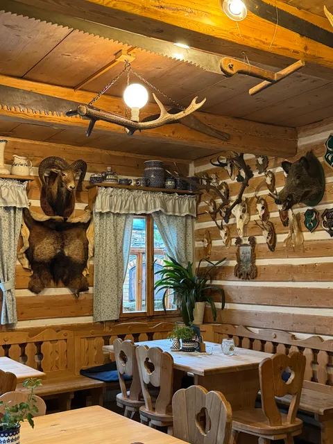 LOVECKA-CHATA.CZ, Penzion s restaurací