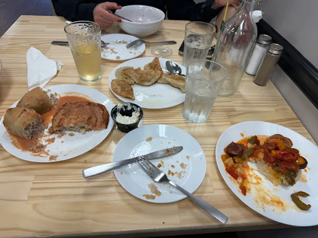 Kat's Cafe & Restaurant