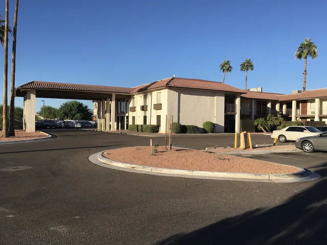 Premier Inns Metro Center