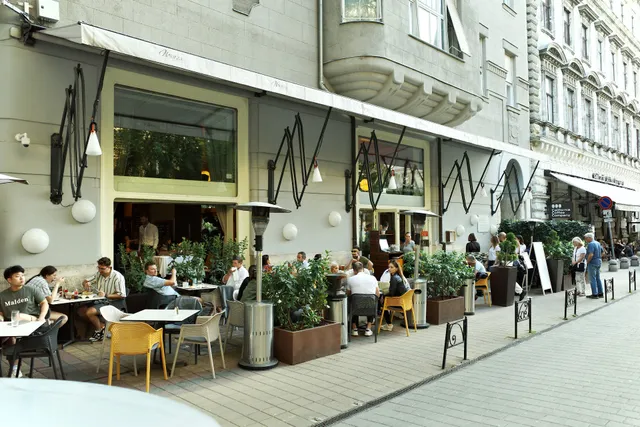 Menza Étterem és Kávéház