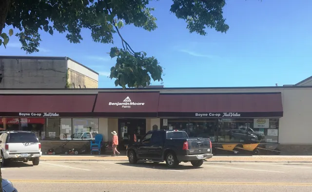 Boyne Co-Op Hardware & Rental