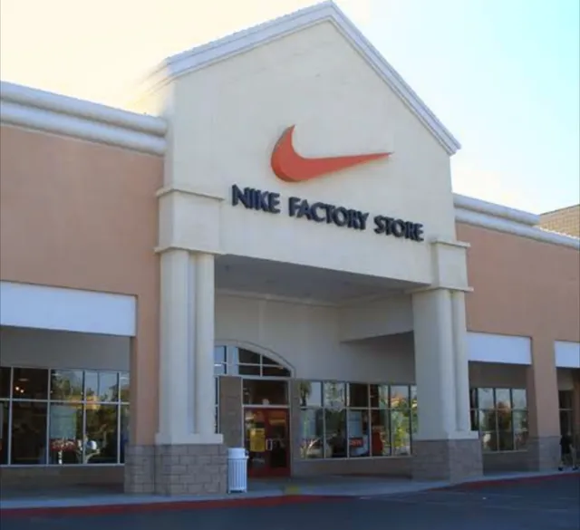 Nike Factory Store - Tulare