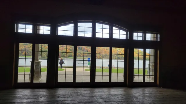 Quaker Lake Beach House