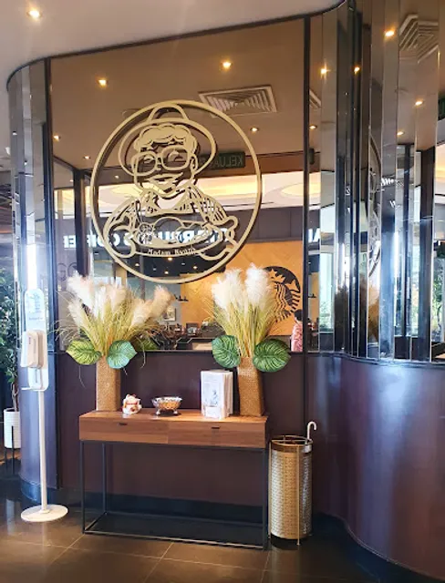 Madam Kwan’s Imago