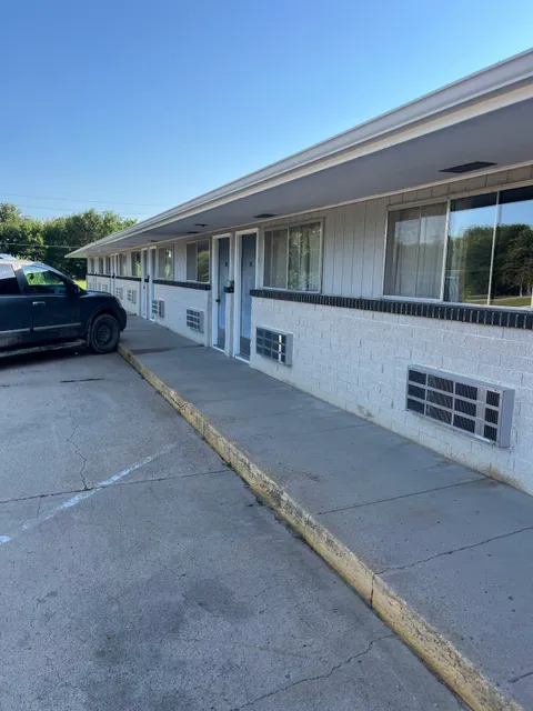 Green Acres Motel & RV Park