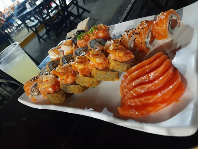 Restaurante Sushi Ponta Negra - Djalma Batista
