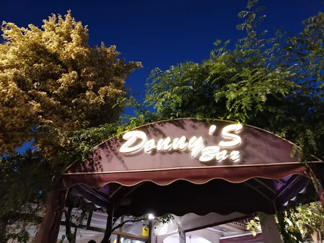 Donny's Bar