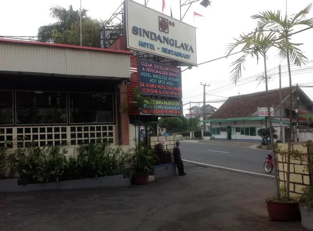 Sindanglaya Hotel-Restaurant