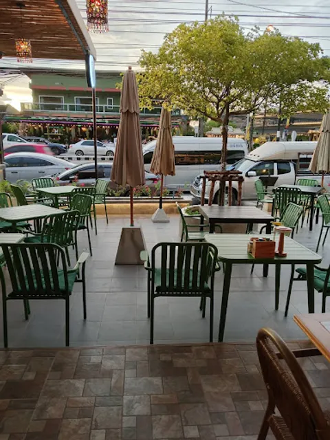 Kinaree Cafe & Restaurant