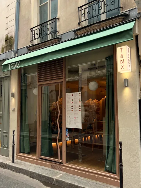 TENZ CHATELET - Tibetan Momo & Wine