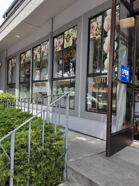 Emmanuel (Dios Con Nosotros) Flowers, Party, & Gift Shop