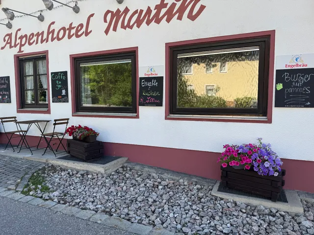 Alpen Hotel & Restaurant Martin 2024