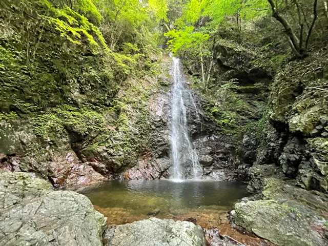 Hossawa Falls
