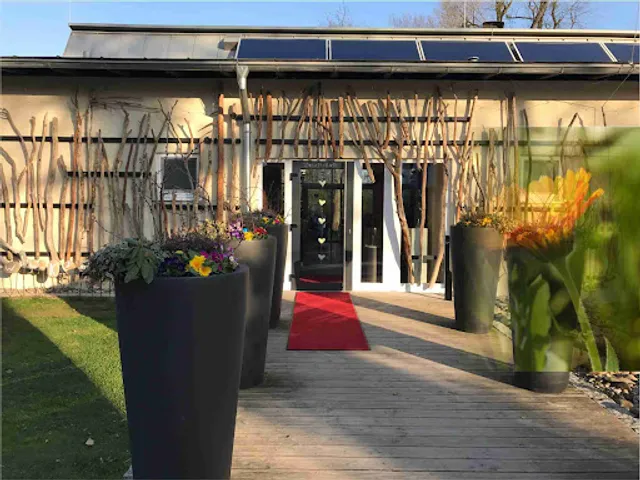 Hegestrand 3 - Restaurant Wasserburg - Cafe Wasserburg