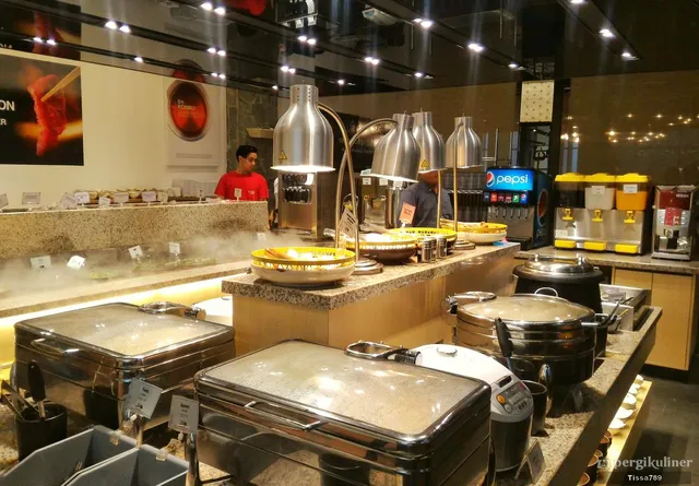 Shaburi & Kintan Buffet