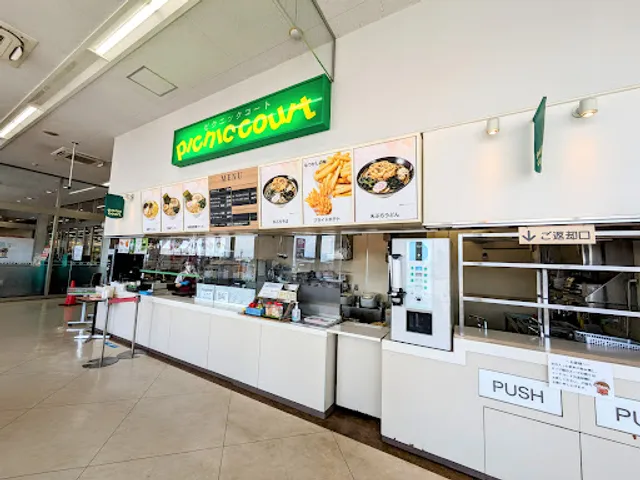 ピクニックコート 堀金店