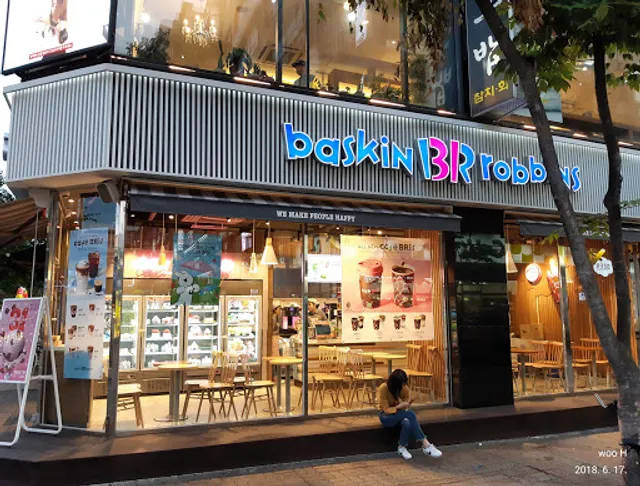 Baskin Robbins