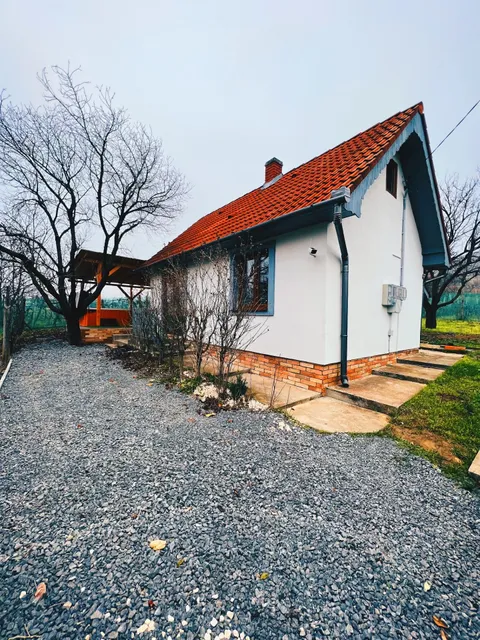 Tenkeshegyi Házikó