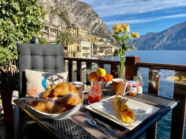 Bouganville Apartment Limone sul Garda