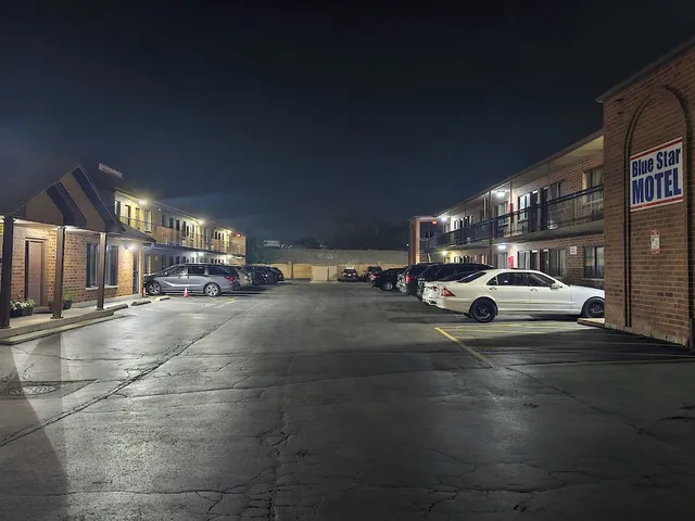 BLUESTAR MOTEL