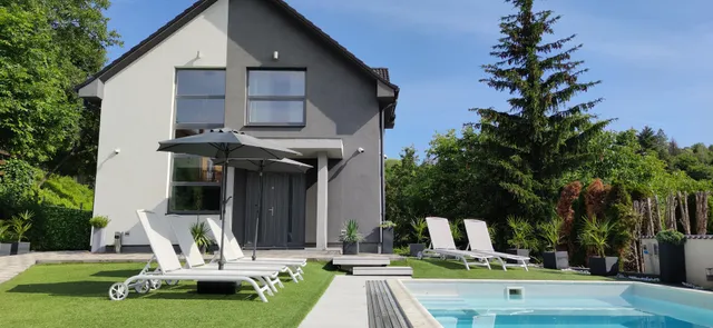 AQUA SOLAR APARTMANHÁZ