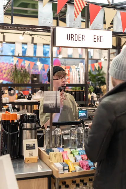 Surf Coffee x Aviapark