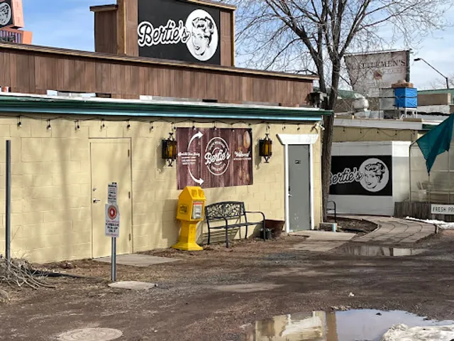 Bertie's Outlaw Roadhouse Eatery & Tavern