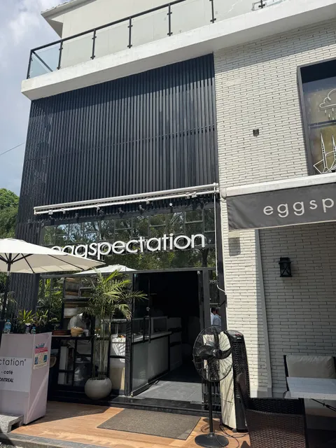 Eggspectation Restaurant Cafe