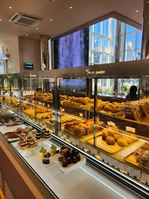 Angel-in-us Daejeon Yuseong D/I Branch