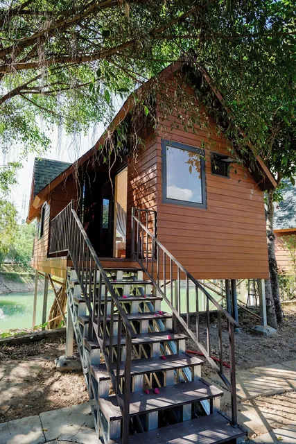 Bai Tu Long Mountain Resort