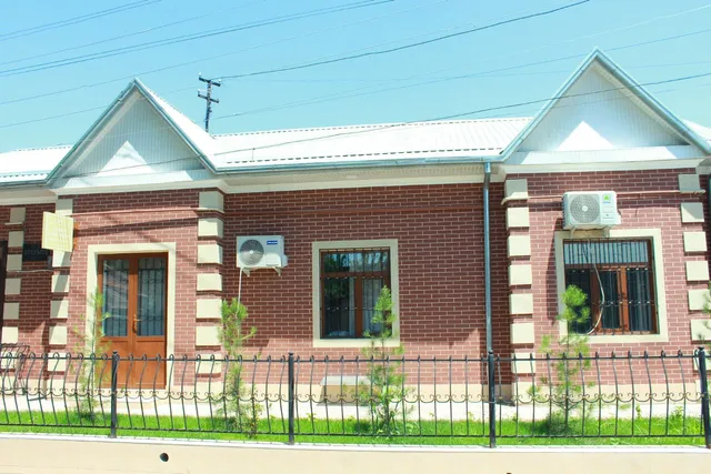 Amujayhun Guest House (Mirobod)