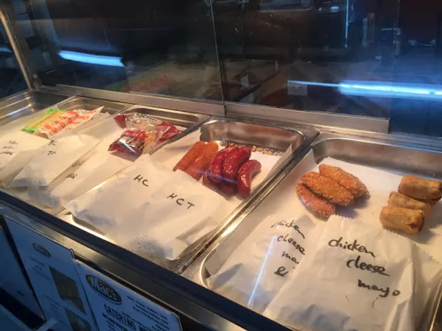 Mac's Deli & SALAD BAR