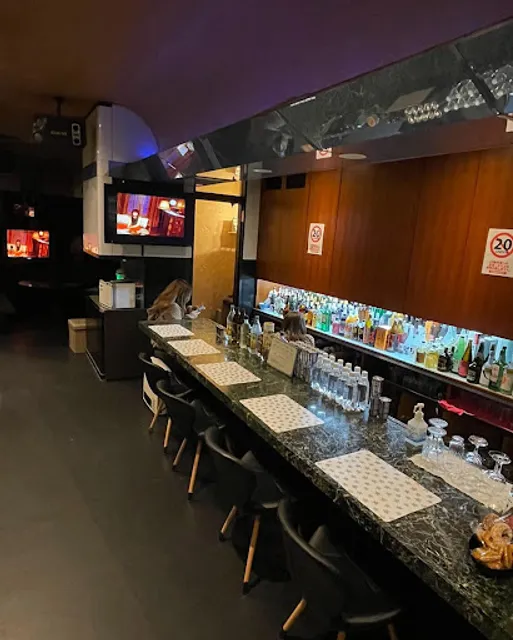 Karaoke Snack Bar Akua