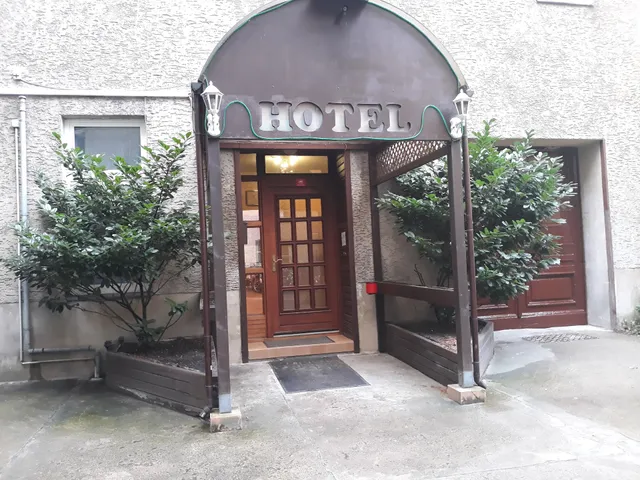 Hotel ADAM