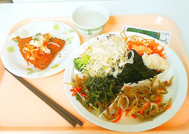 South Cafeteria Mei Dining