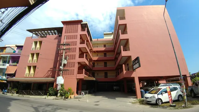 Utid Court Hotel