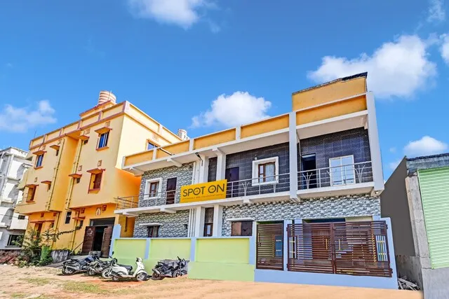 SPOT ON Hotel Shree Krishna