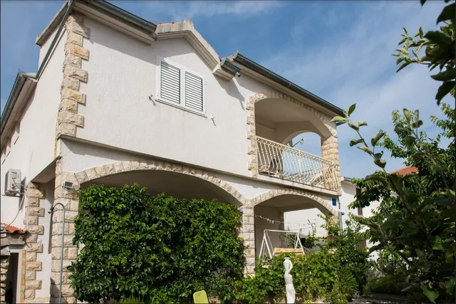 Apartments Olga Matic