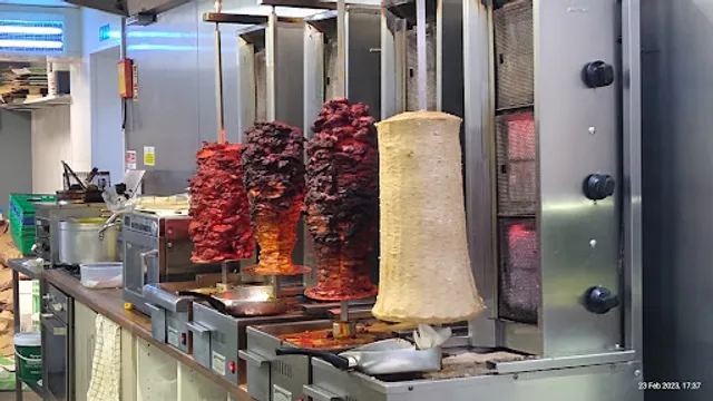 Queen's Fish & Chips