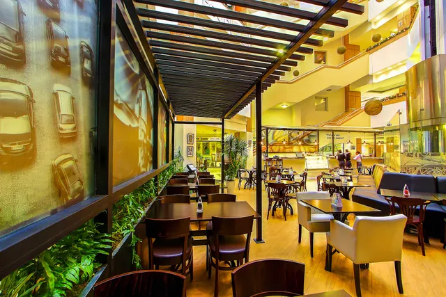 Artcaffé Restaurant Yaya Centre