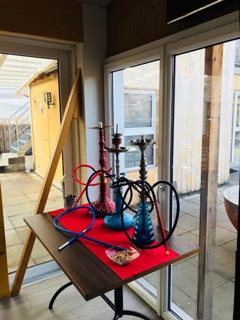 Hoti’s Grill & Shisha Bar